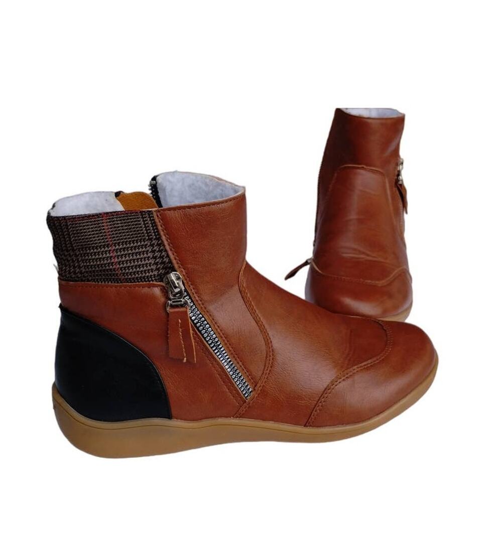 Women's Ankle Boots Cognac Brown, sherpa lined Size 7